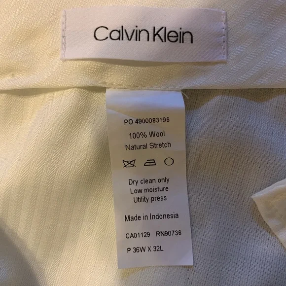 Suit and pants - Picture 4 of 4